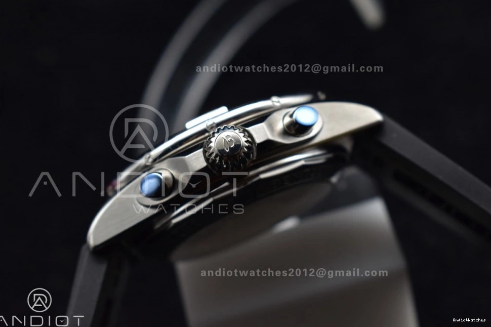 B01 A Chrono BLS Navitimer LE Version 1:1 SS Thermal L-Green Blk Best 430 43mm 0717